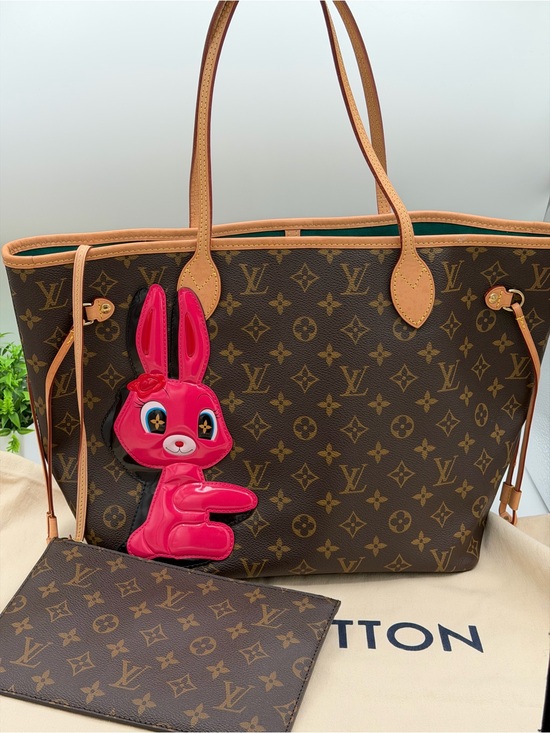 Louis Vuitton Handbags - Louis Vuitton Tote Bag Monogram Sun Yitian Collaboration Neverfull MM unused 🔥😍